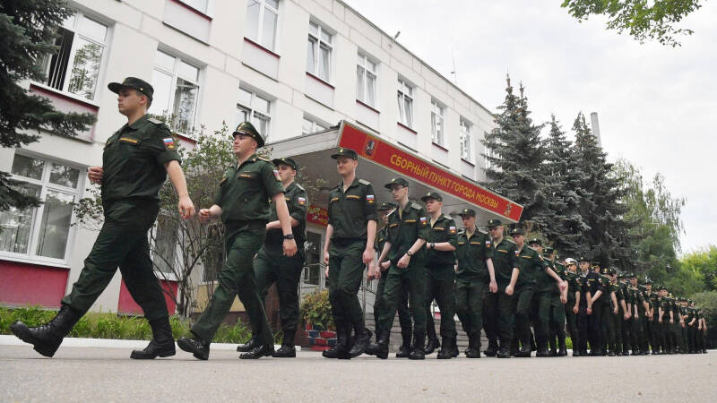 Большинство призывников зачислили в учебные соединения