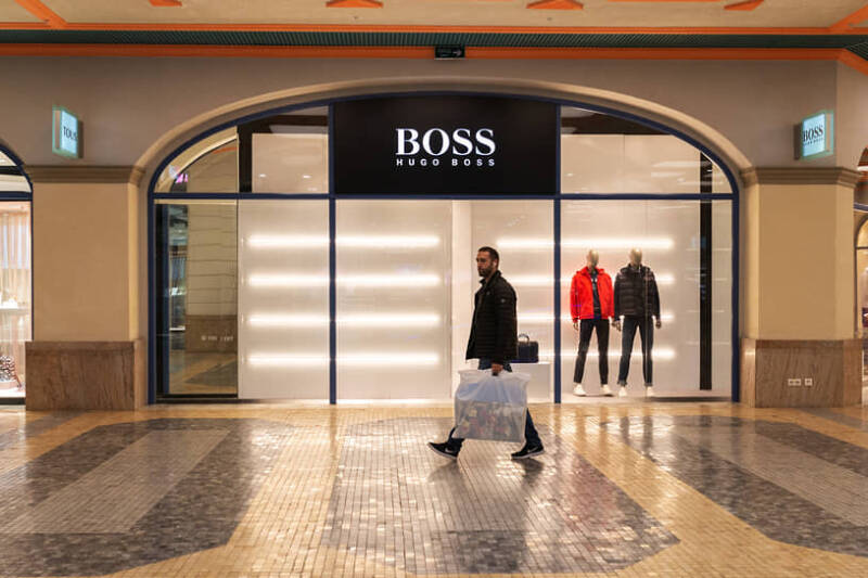 «Стокманн» выкупил российский бизнес Hugo Boss